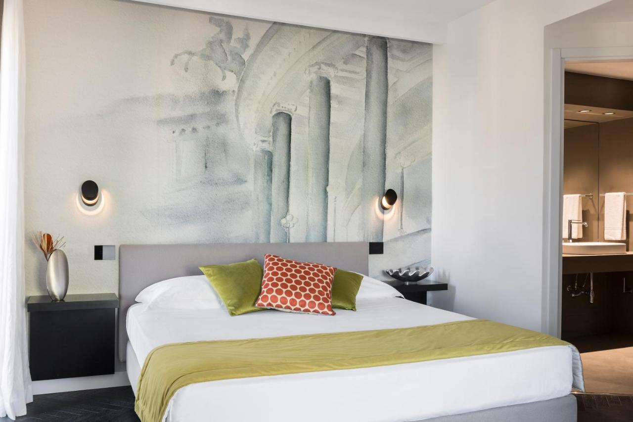 Hotel Plaza Opera Palermo Bagian luar foto