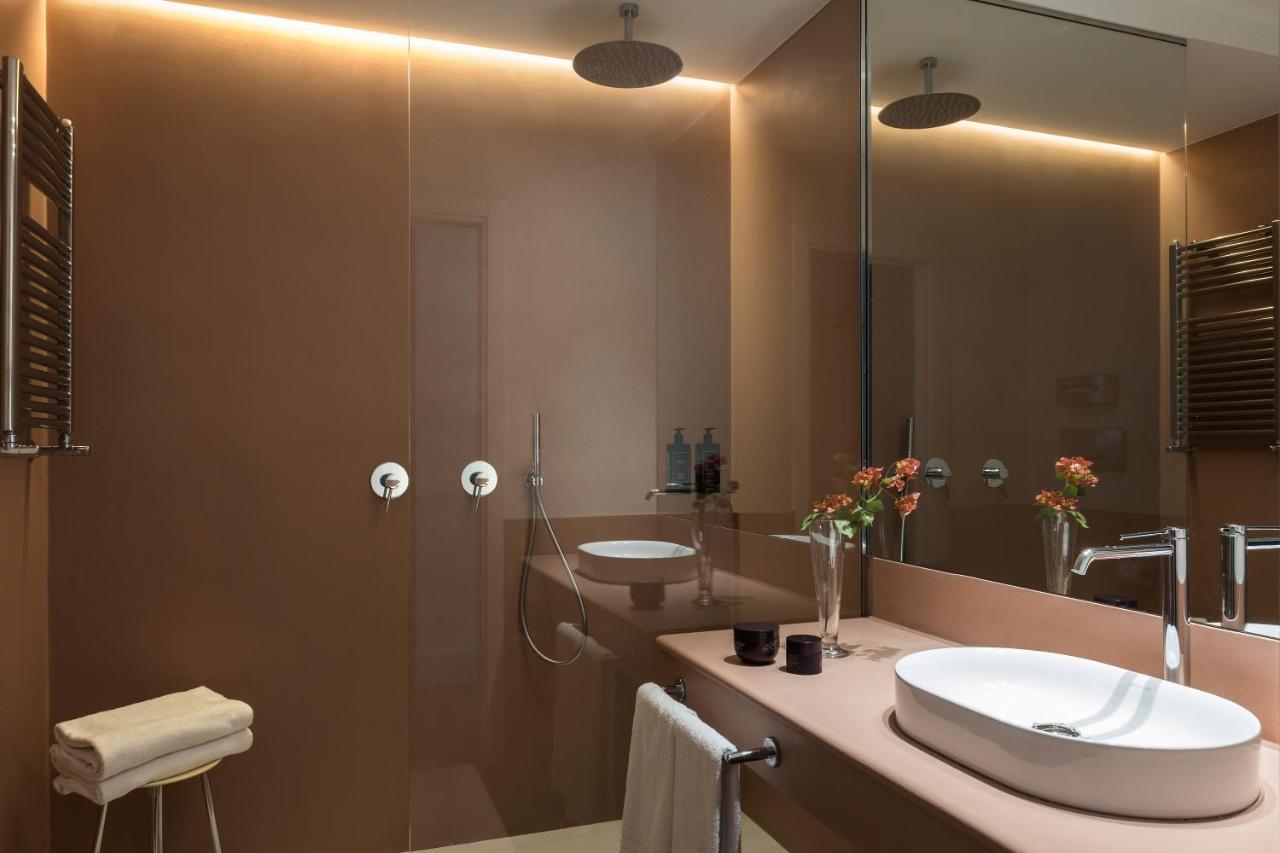 Hotel Plaza Opera Palermo Bagian luar foto