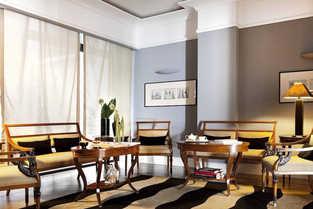 Hotel Plaza Opera Palermo Bagian luar foto